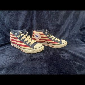 Converse mid rise sneaker - Junior size 5